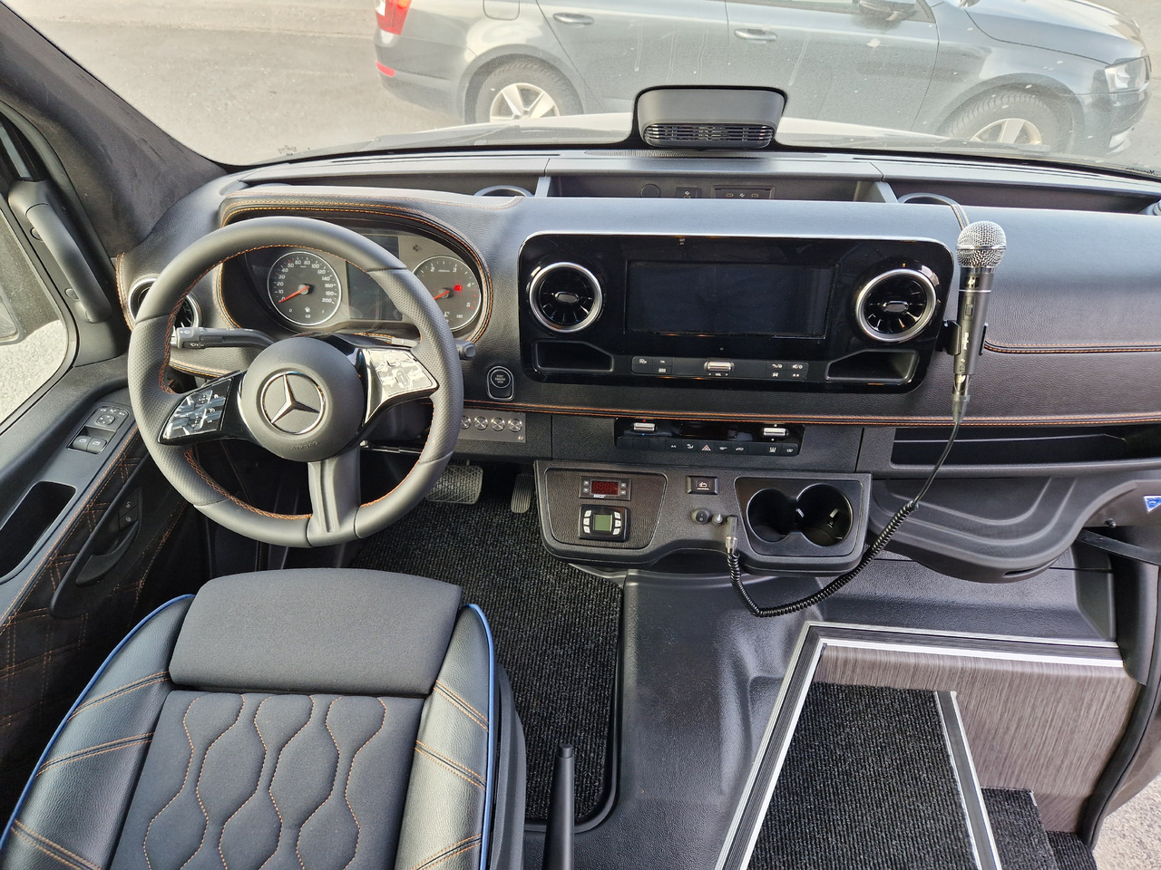 New Minibus, Passenger van MERCEDES-BENZ Sprinter 519 4x4 high and low drive: picture 8