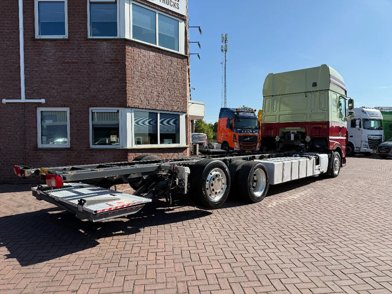DAF XF 480 XF480 6X2 SSC CHASSIS EURO6 HOLLAND TRUCK TUV 4-2026 Smart Tacho - Cab chassis truck: picture 4 DAF XF 480 XF480 6X2 SSC CHASSIS EURO6 HOLLAND TRUCK TUV 4-2026 Smart Tacho - Cab chassis truck: picture 4