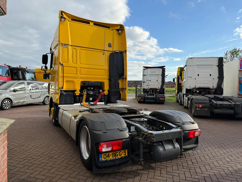 DAF XF 460 XF460 4X2 SSC / lowdeck / Holland Truck - Tractor unit: picture 4 DAF XF 460 XF460 4X2 SSC / lowdeck / Holland Truck - Tractor unit: picture 4