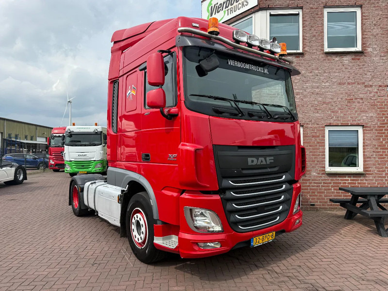 DAF XF 460 XF460 4X2 euro6 Spacecab / 2 tanks / 761TKM / Top condition / Holland Truck - Tractor unit: picture 1 DAF XF 460 XF460 4X2 euro6 Spacecab / 2 tanks / 761TKM / Top condition / Holland Truck - Tractor unit: picture 1
