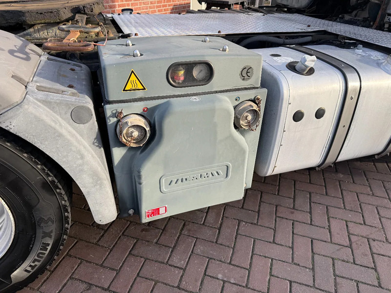 MAN TGA 18.440 TGA 18.440 4X2 Euro 5 / Drum compressor / - Tractor unit: picture 3 MAN TGA 18.440 TGA 18.440 4X2 Euro 5 / Drum compressor / - Tractor unit: picture 3