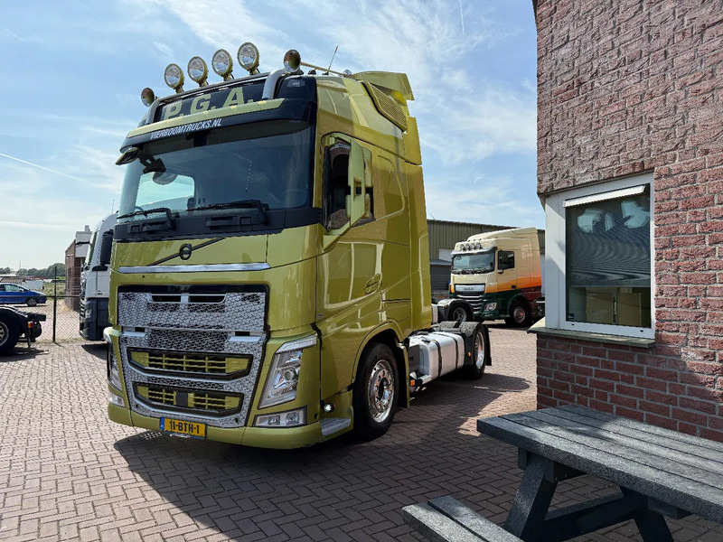 Volvo FH FH540 x-low / Ipark-cool / Leder Sitze / TV / Hebesattel / Alcoa / Holland Truck - Tractor unit: picture 2 Volvo FH FH540 x-low / Ipark-cool / Leder Sitze / TV / Hebesattel / Alcoa / Holland Truck - Tractor unit: picture 2
