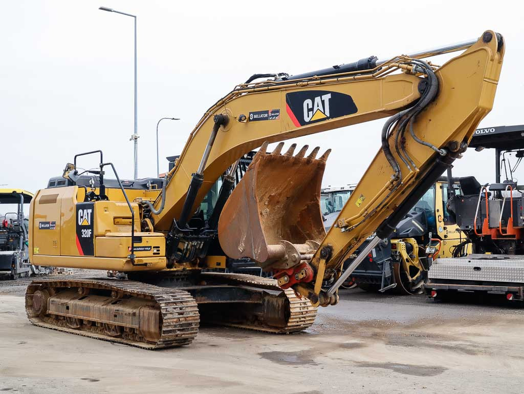 CATERPILLAR 320F - Crawler excavator: picture 4 CATERPILLAR 320F - Crawler excavator: picture 4