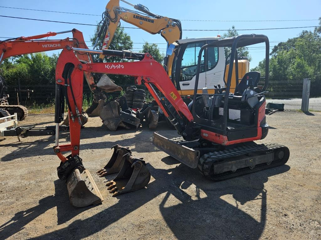 KUBOTA U 27-4 - Mini excavator: picture 2 KUBOTA U 27-4 - Mini excavator: picture 2