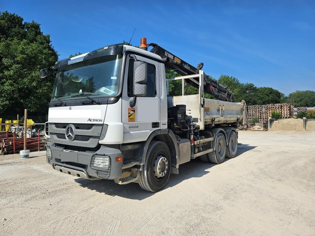 MERCEDES-BENZ 2644 - Crane truck: picture 1 MERCEDES-BENZ 2644 - Crane truck: picture 1