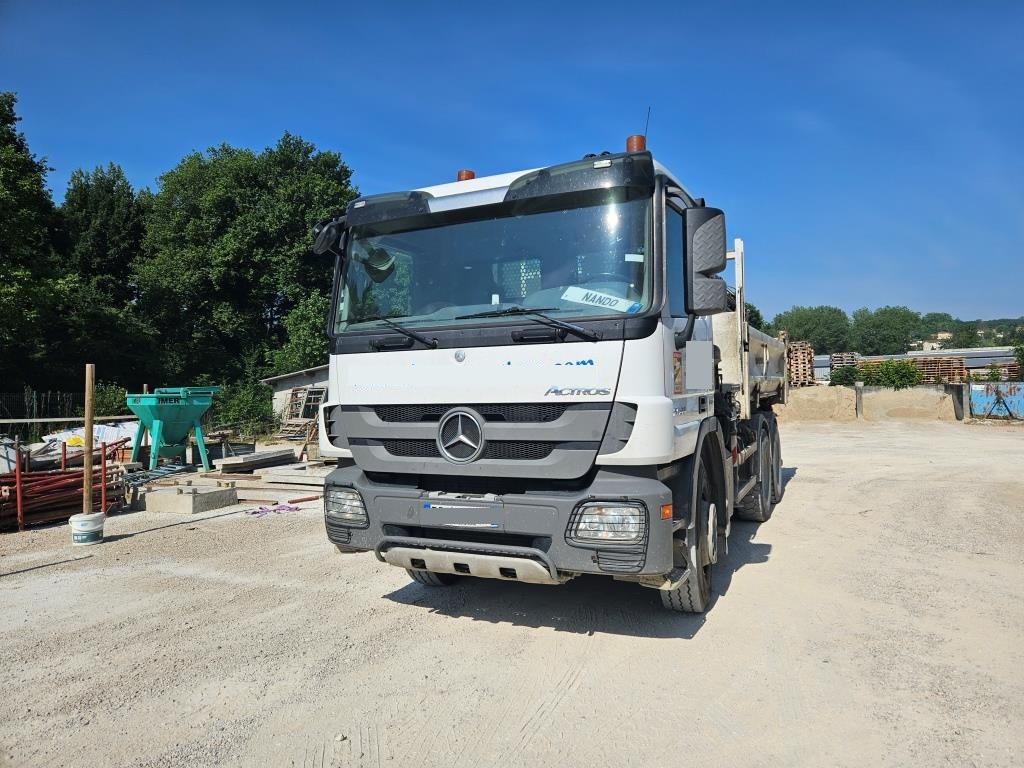 MERCEDES-BENZ 2644 - Crane truck: picture 3 MERCEDES-BENZ 2644 - Crane truck: picture 3