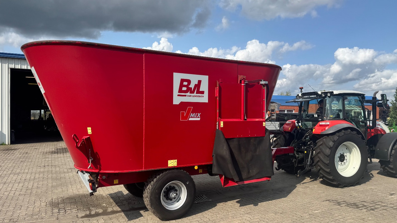 BVL V-Mix 17-2S # top Zustand # - Forage mixer wagon: picture 4 BVL V-Mix 17-2S # top Zustand # - Forage mixer wagon: picture 4