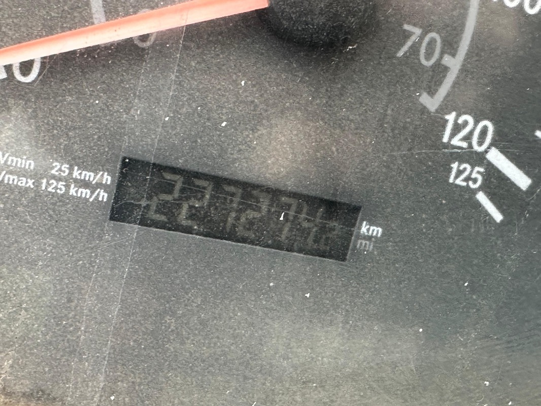 Mercedes-Benz U 4000 - Farm tractor: picture 3 Mercedes-Benz U 4000 - Farm tractor: picture 3