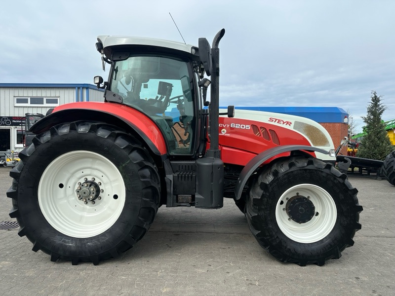 Farm tractor Steyr CVT 6205: picture 21