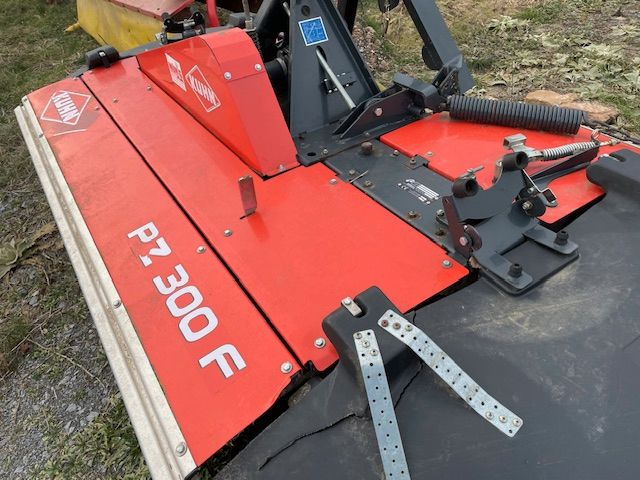 Frontmähwerk, Kuhn, PZ 300F - Mower: picture 2 Frontmähwerk, Kuhn, PZ 300F - Mower: picture 2