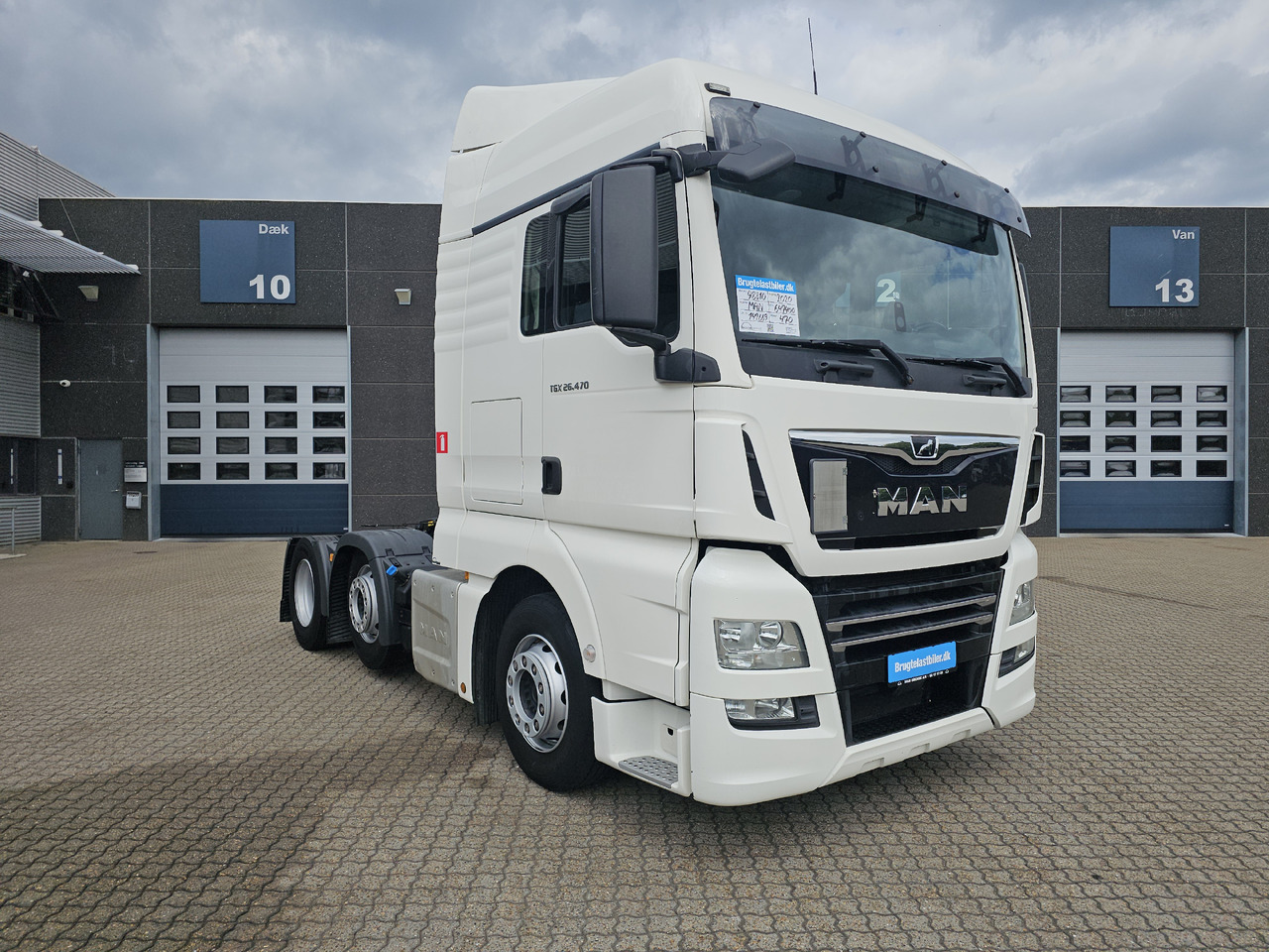 MAN TGX 26.470 - Tractor unit: picture 2 MAN TGX 26.470 - Tractor unit: picture 2