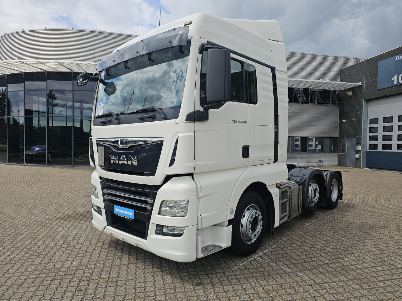 MAN TGX 26.470 - Tractor unit: picture 1 MAN TGX 26.470 - Tractor unit: picture 1