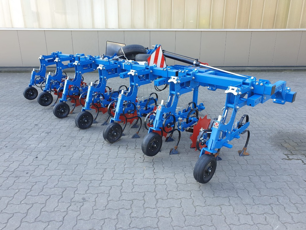 Carré ECONET F 6R75 HACKE - Soil tillage equipment: picture 4 Carré ECONET F 6R75 HACKE - Soil tillage equipment: picture 4