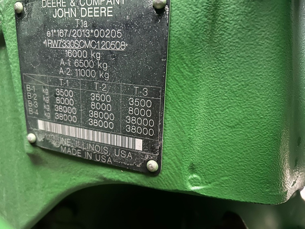 Farm tractor John Deere 7R 330 e23: picture 6
