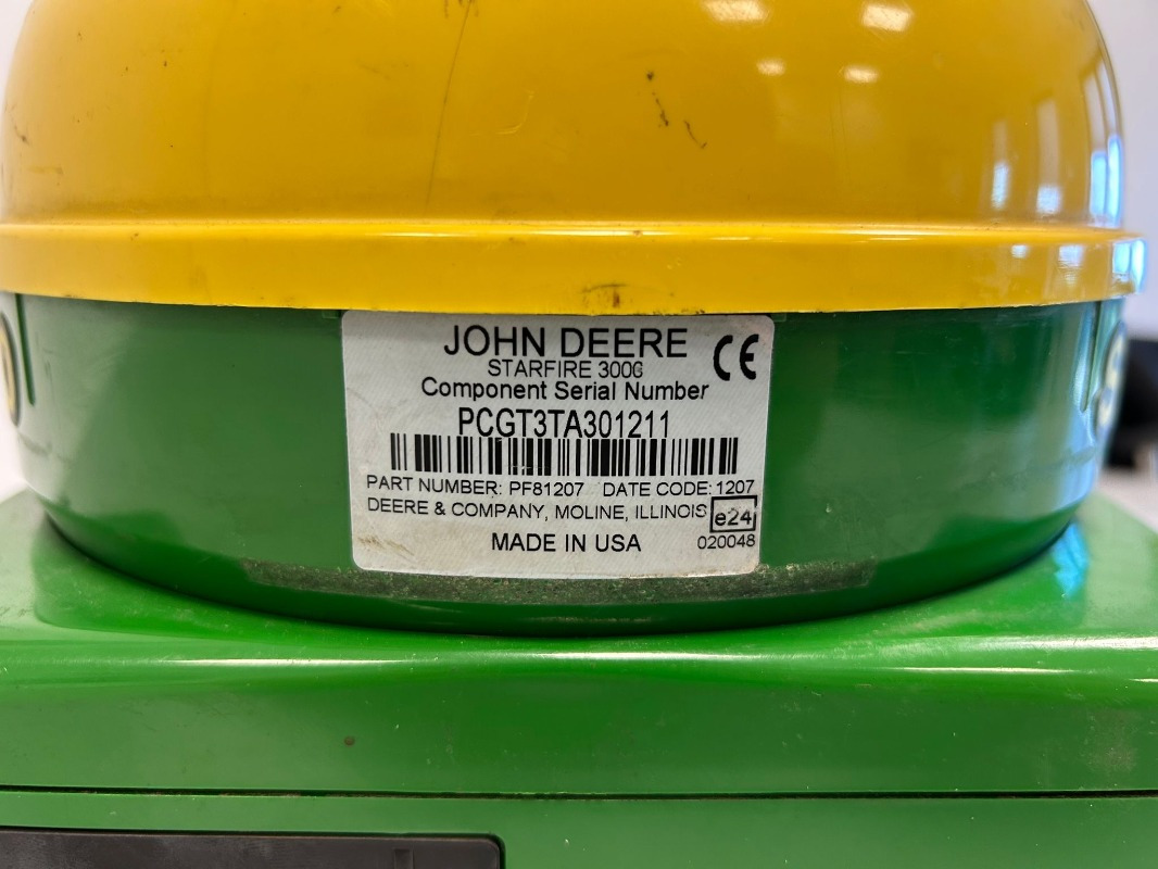 John Deere StarFire 3000 - Tool/ Equipment: picture 5 John Deere StarFire 3000 - Tool/ Equipment: picture 5
