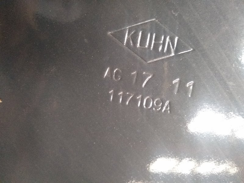 Kuhn Scheiben gezackt und rund - Soil tillage equipment: picture 3 Kuhn Scheiben gezackt und rund - Soil tillage equipment: picture 3