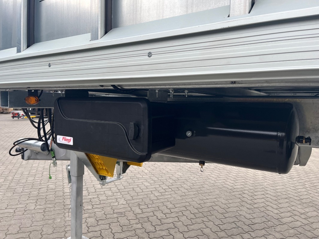 Fliegl ASW281 - Trailer: picture 4 Fliegl ASW281 - Trailer: picture 4