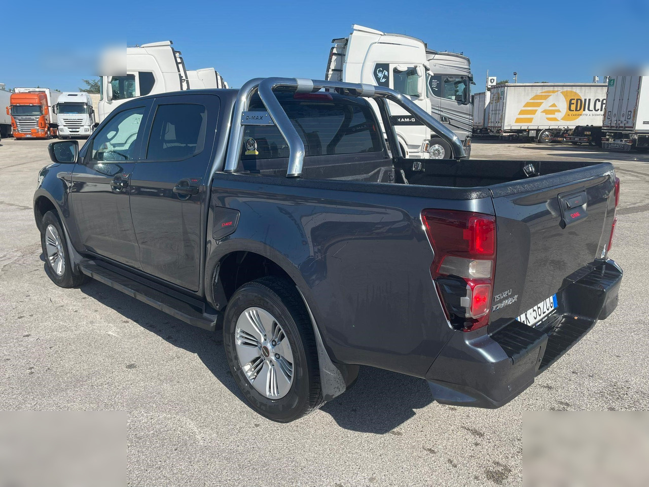 ISUZU D-MAX - Pickup truck: picture 5 ISUZU D-MAX - Pickup truck: picture 5
