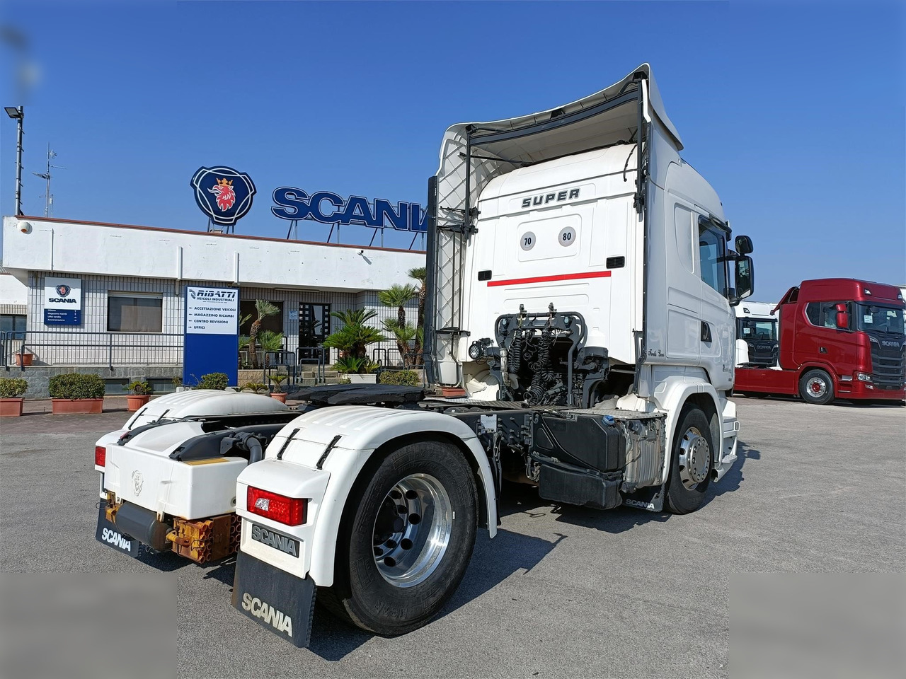 SCANIA R490 - Tractor unit: picture 3 SCANIA R490 - Tractor unit: picture 3