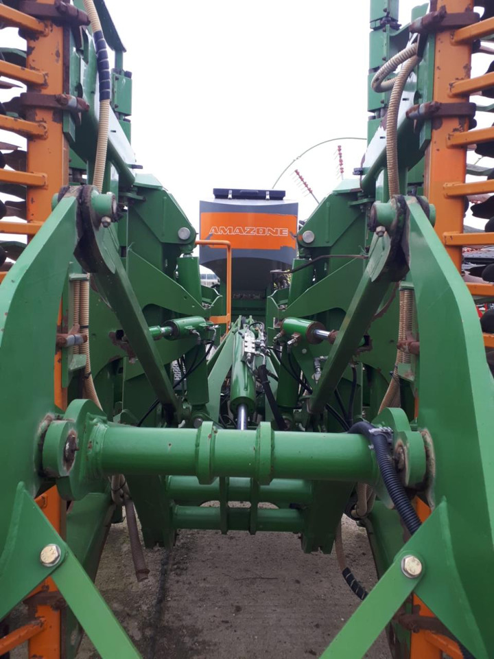 Amazone Catros 6002-2TS - Disc harrow: picture 3 Amazone Catros 6002-2TS - Disc harrow: picture 3
