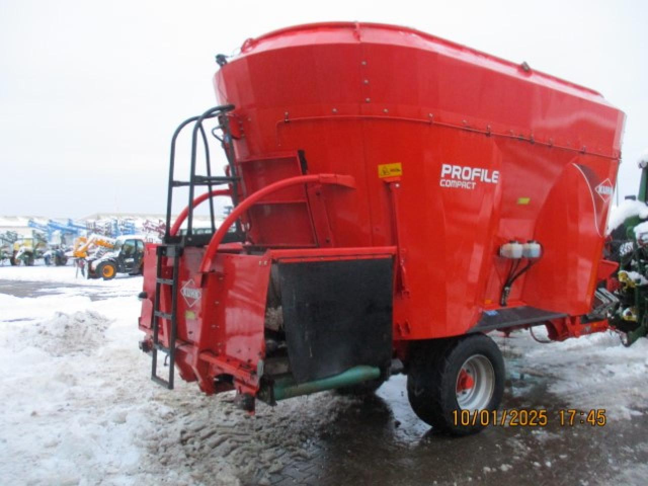 Kuhn Profile 2080 Compact - Forage mixer wagon: picture 3 Kuhn Profile 2080 Compact - Forage mixer wagon: picture 3
