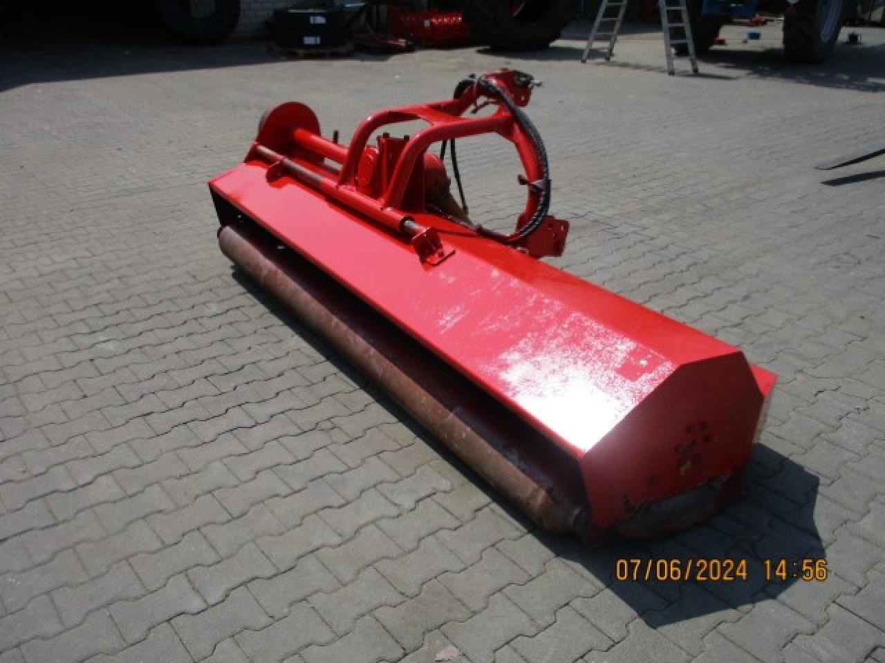VL280 - Flail mower: picture 4 VL280 - Flail mower: picture 4