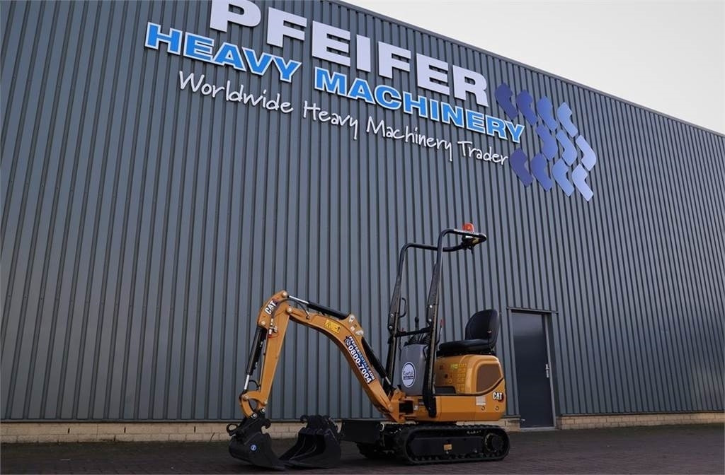 CAT 300.9D NEW, Valid inspection, *Guarantee! Hydr Qui - Mini excavator: picture 1 CAT 300.9D NEW, Valid inspection, *Guarantee! Hydr Qui - Mini excavator: picture 1