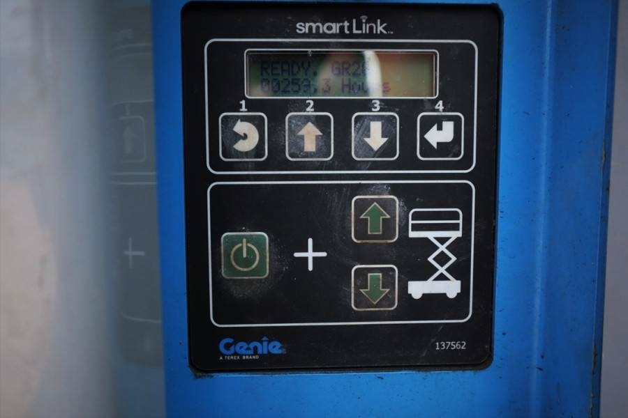 Genie GR20 Electric, 8m Working Height, Non Marking Tyre - Scissor lift: picture 5 Genie GR20 Electric, 8m Working Height, Non Marking Tyre - Scissor lift: picture 5