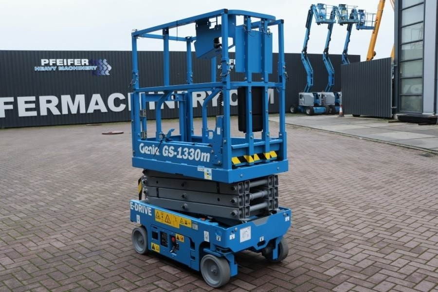 Genie GS1330M Valid inspection, *Guarantee! All-Electric - Scissor lift: picture 2 Genie GS1330M Valid inspection, *Guarantee! All-Electric - Scissor lift: picture 2