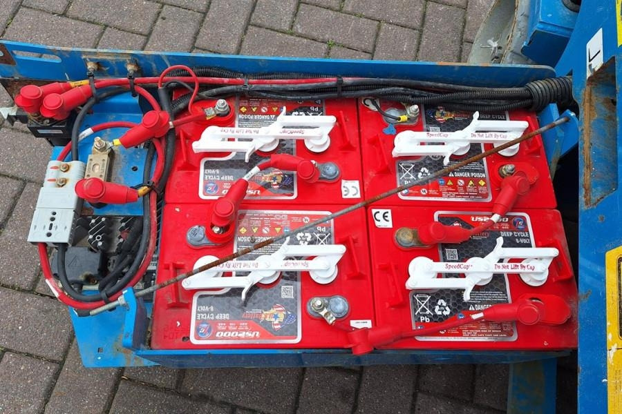 Genie GS1932 E-Drive Several In Stock, 8m Working Height - Scissor lift: picture 3 Genie GS1932 E-Drive Several In Stock, 8m Working Height - Scissor lift: picture 3