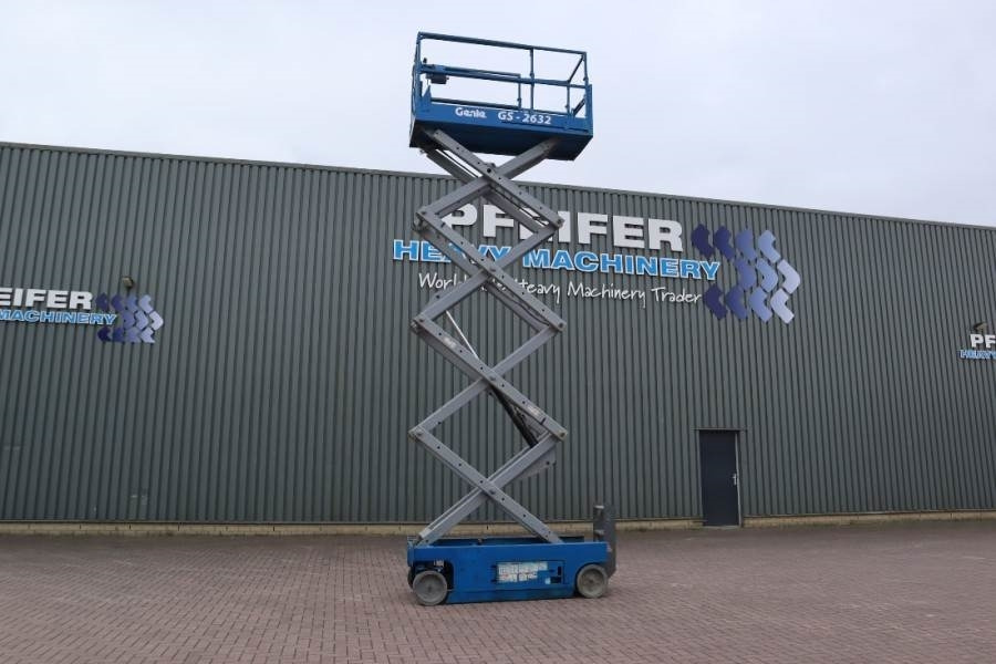 Genie GS2632 Electric, Working Height 10m, 227kg Capacit - Scissor lift: picture 5 Genie GS2632 Electric, Working Height 10m, 227kg Capacit - Scissor lift: picture 5