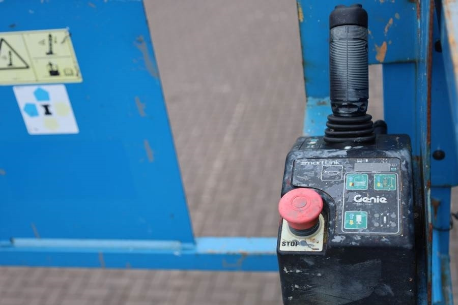 Genie GS4069 Electric, 14m Working Height, 363kg Capacit - Scissor lift: picture 3 Genie GS4069 Electric, 14m Working Height, 363kg Capacit - Scissor lift: picture 3