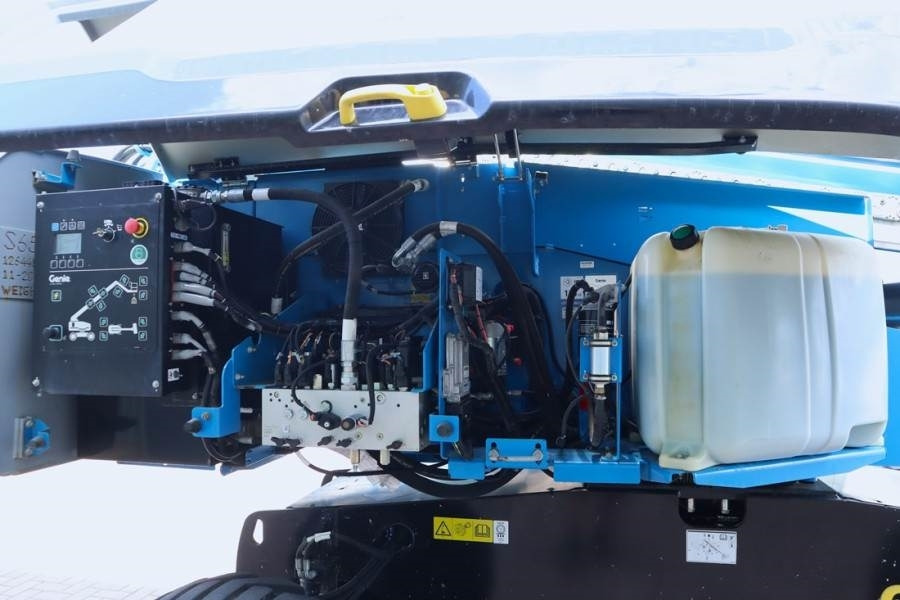 Genie S65XC Guarantee! Diesel, 4x4 Drive, 21.8m Working  - Telescopic boom: picture 4 Genie S65XC Guarantee! Diesel, 4x4 Drive, 21.8m Working  - Telescopic boom: picture 4