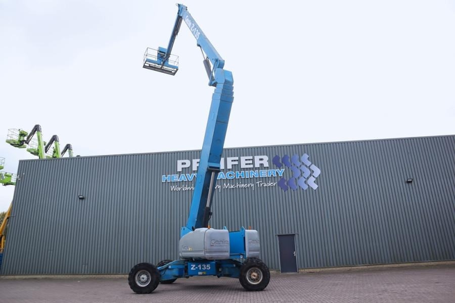 Genie Z135/70 Diesel, 4x4x4 Drive, 43m Lifting Height, 2 - Articulated boom: picture 2 Genie Z135/70 Diesel, 4x4x4 Drive, 43m Lifting Height, 2 - Articulated boom: picture 2