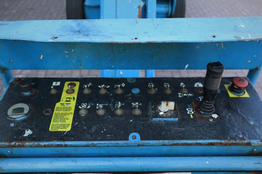 Genie Z45/25J As-Is, Bi-Energy Diesel / Battery, 4x2 Dri - Articulated boom: picture 4 Genie Z45/25J As-Is, Bi-Energy Diesel / Battery, 4x2 Dri - Articulated boom: picture 4