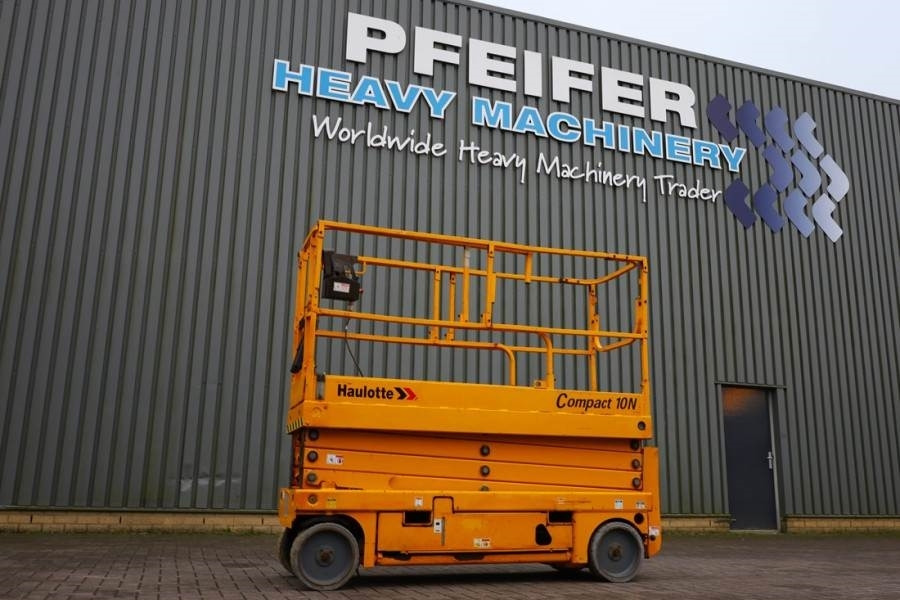 Haulotte Compact 10N Electric, 10m Working Height, 230kg Ca - Scissor lift: picture 1 Haulotte Compact 10N Electric, 10m Working Height, 230kg Ca - Scissor lift: picture 1
