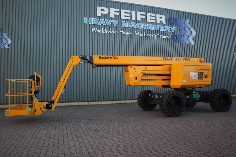 Haulotte HA20RTJ Pro Valid inspection, *Guarantee! 20.6 m W - Articulated boom: picture 1 Haulotte HA20RTJ Pro Valid inspection, *Guarantee! 20.6 m W - Articulated boom: picture 1