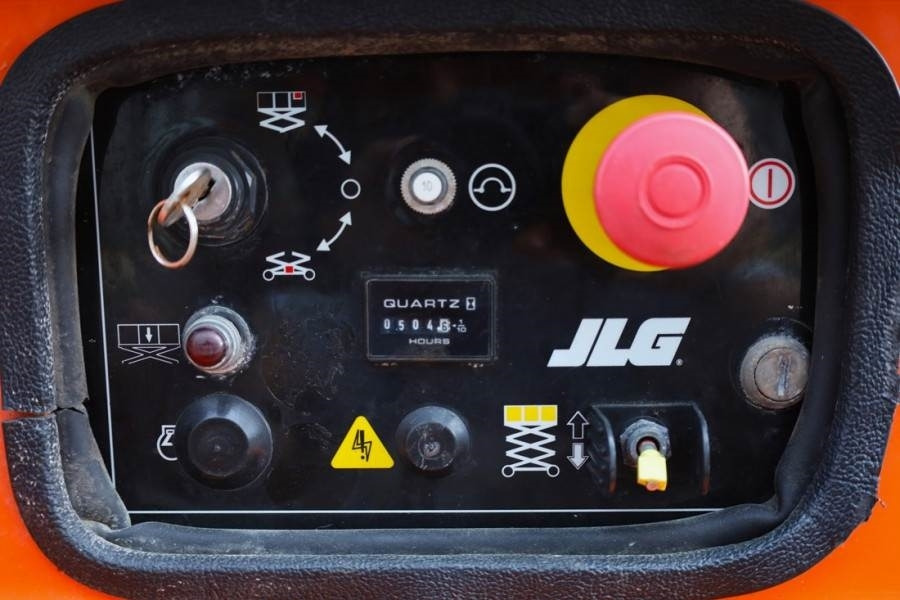 JLG 4069LE Electric, 14.2m Working Height, 360kg Capac - Scissor lift: picture 4 JLG 4069LE Electric, 14.2m Working Height, 360kg Capac - Scissor lift: picture 4