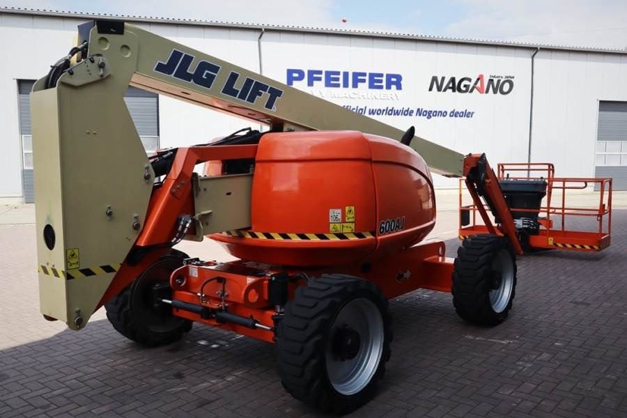 JLG 600AJ Valid inspection, *Guarantee! Diesel, 4x4 Dr - Articulated boom: picture 2 JLG 600AJ Valid inspection, *Guarantee! Diesel, 4x4 Dr - Articulated boom: picture 2