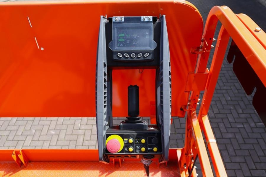 JLG ERT3369 Unused, Diesel, 12m Working Height, 454kg - Scissor lift: picture 3 JLG ERT3369 Unused, Diesel, 12m Working Height, 454kg - Scissor lift: picture 3