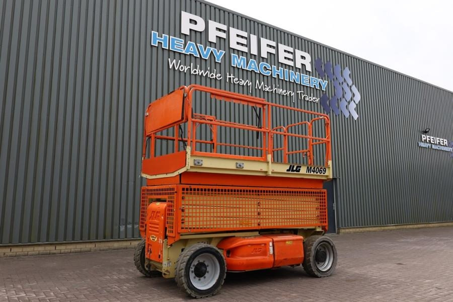 JLG M4069 Hybrid, 14.2m Working Height, 360kg Capacity - Scissor lift: picture 1 JLG M4069 Hybrid, 14.2m Working Height, 360kg Capacity - Scissor lift: picture 1