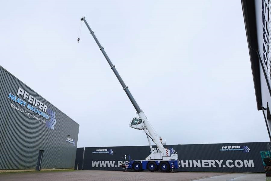 Liebherr LTC1050-3.1 Diesel, 6x6x6 Drive, 50t Capacity, 36m - All terrain crane: picture 3 Liebherr LTC1050-3.1 Diesel, 6x6x6 Drive, 50t Capacity, 36m - All terrain crane: picture 3