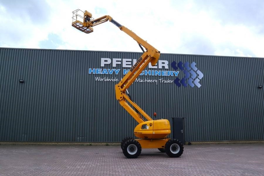 Manitou 160ATJ Diesel, 4x4x4 Drive, 16m Working Height, 8. - Articulated boom: picture 3 Manitou 160ATJ Diesel, 4x4x4 Drive, 16m Working Height, 8. - Articulated boom: picture 3