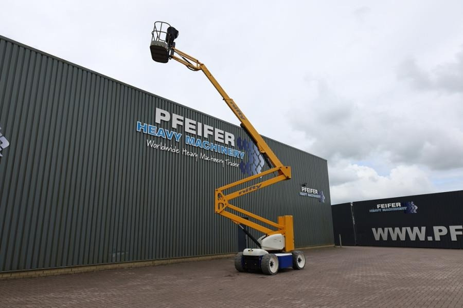 Niftylift HR17NE Electric, 17m Working Height, 9.7m Reach, 2 - Articulated boom: picture 3 Niftylift HR17NE Electric, 17m Working Height, 9.7m Reach, 2 - Articulated boom: picture 3