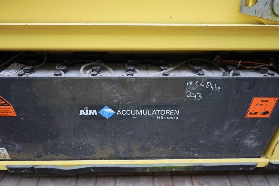 Scissor lift PB LIFT S195-12ES Electric, 19.6m Working Height, 700: picture 6