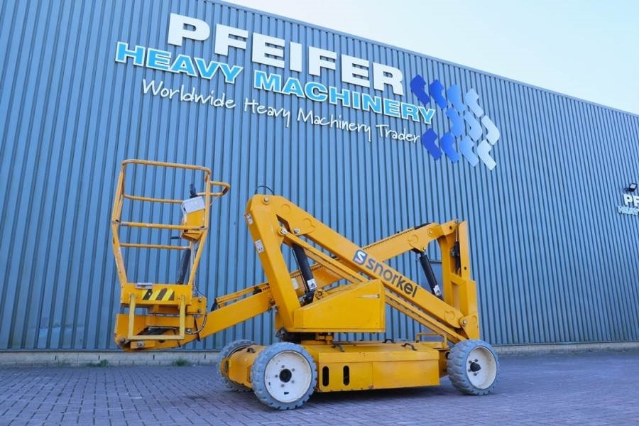 Snorkel A38E Electric, 13.5m Working Height, 6.1m Reach, 2  - Articulated boom: picture 1 Snorkel A38E Electric, 13.5m Working Height, 6.1m Reach, 2  - Articulated boom: picture 1