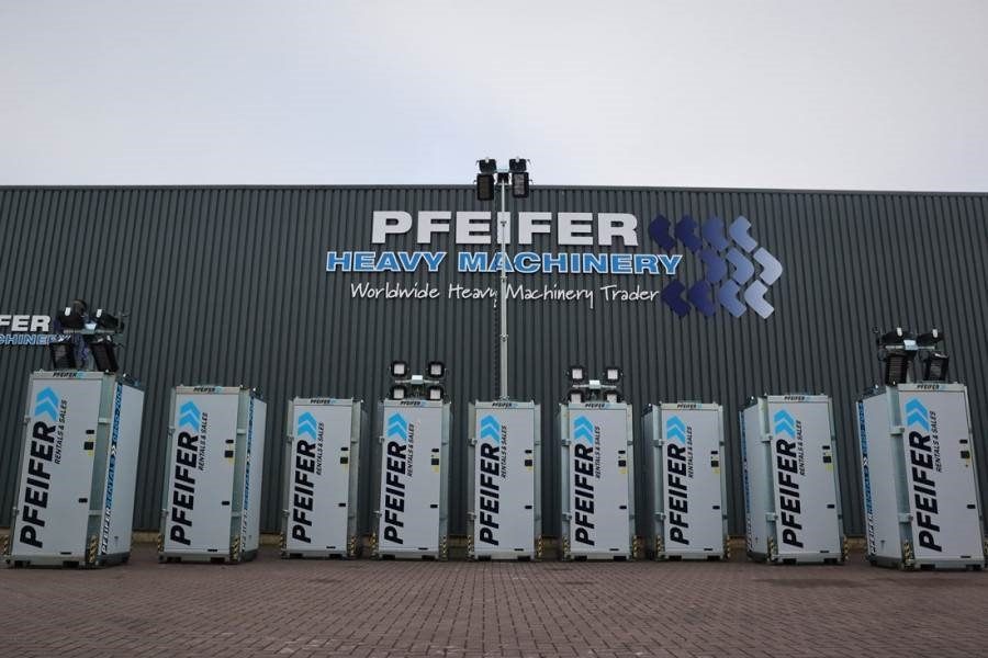 Trime X-BOX M 4x320W Valid inspection, *Guarantee! Max B - Lighting tower: picture 1 Trime X-BOX M 4x320W Valid inspection, *Guarantee! Max B - Lighting tower: picture 1