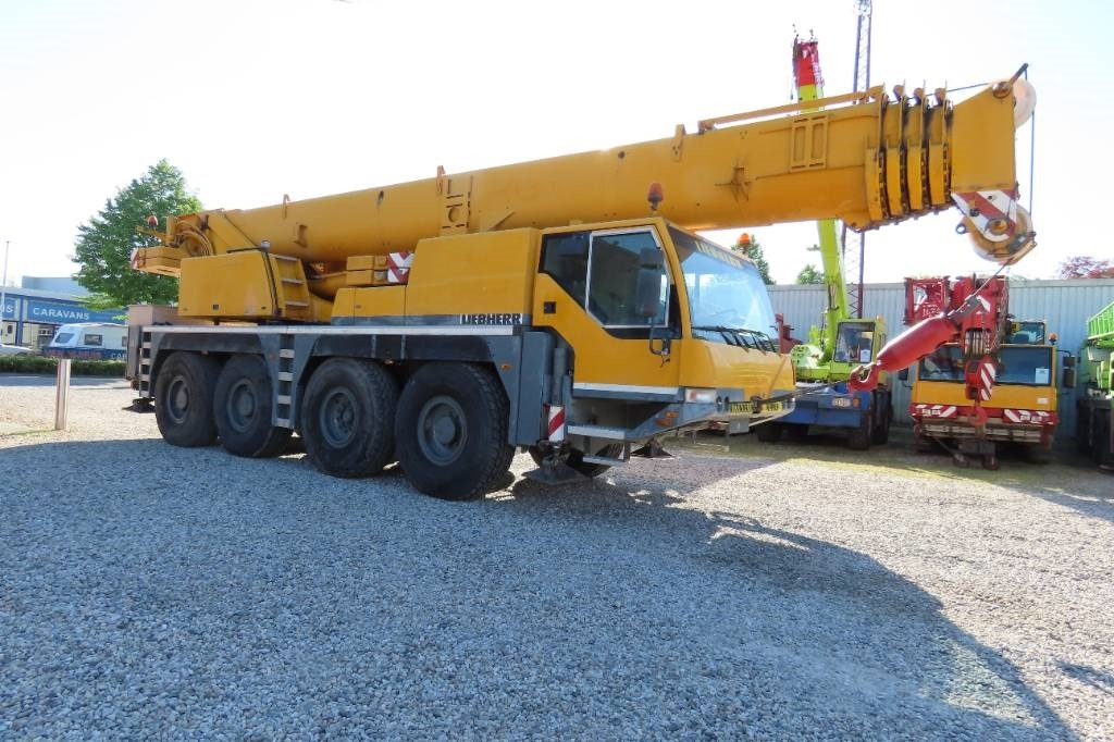 Liebherr LTM 1060-2 - All terrain crane: picture 2 Liebherr LTM 1060-2 - All terrain crane: picture 2