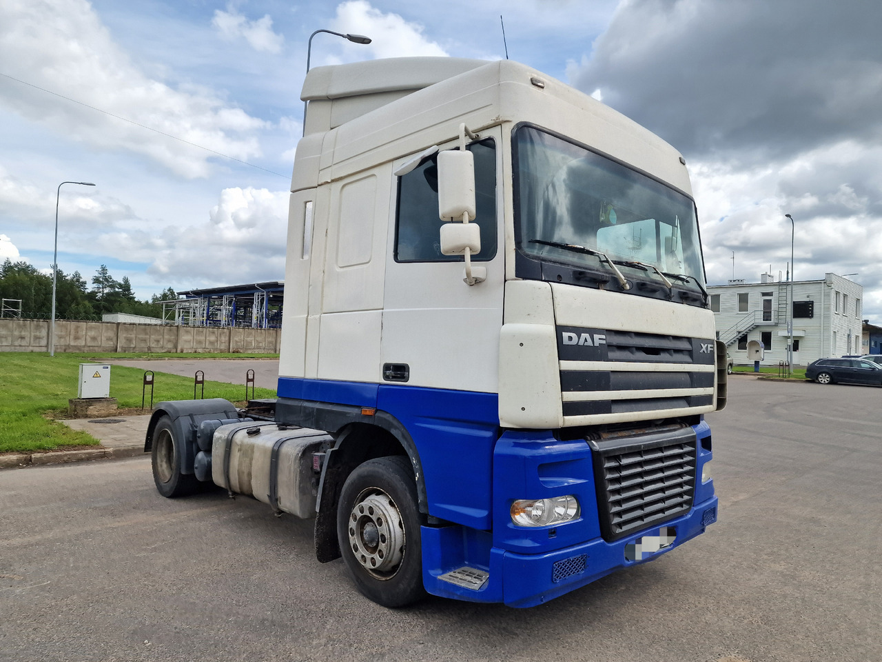 DAF 95.430 XF Euro2 manual - Tractor unit: picture 1 DAF 95.430 XF Euro2 manual - Tractor unit: picture 1
