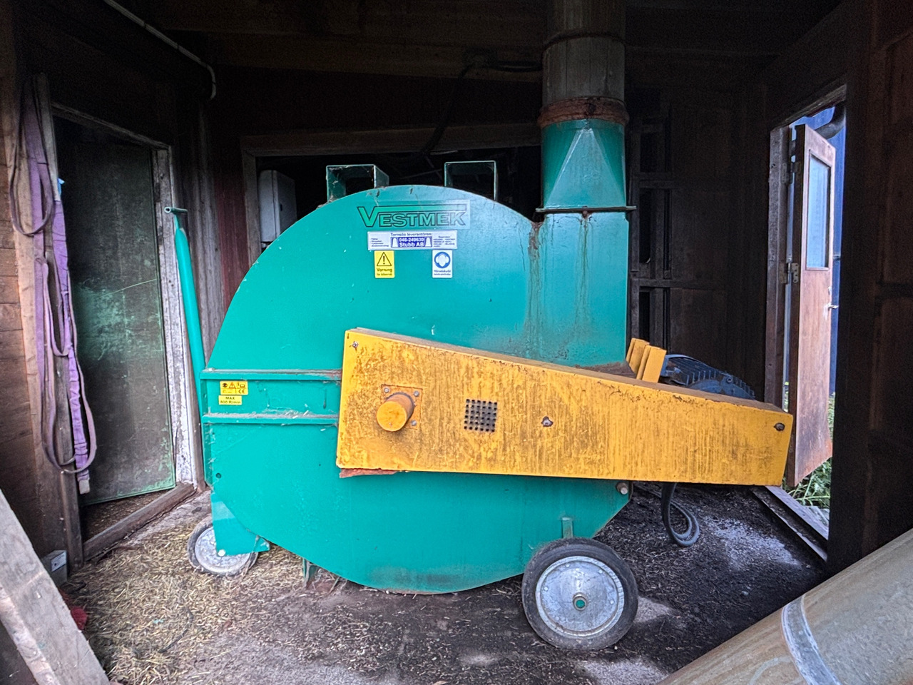 Vestmek KF 1600 - Agricultural machinery: picture 1 Vestmek KF 1600 - Agricultural machinery: picture 1